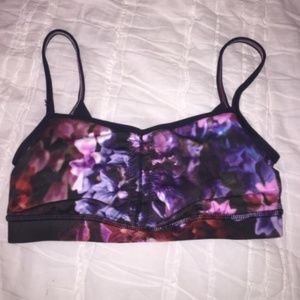 Pretty floral lululemon sports bra